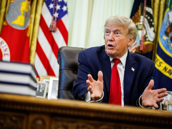 Trump zaradio više od milijardu dolara od kripto investicija u 2025. godini