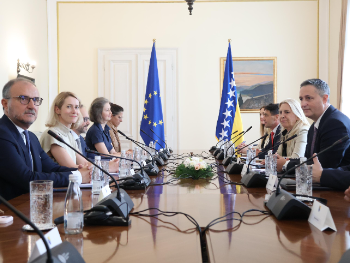 Bećirović - Kallas: 'Popustite malo taj EES'!