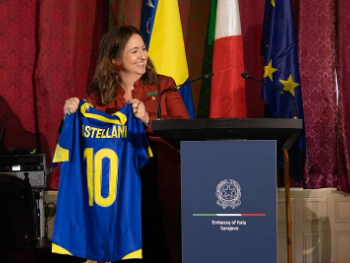 Ambasadorica Italije Sarah Eti Castellani srčano je navijala za BiH tokom SP-a: Ispisali ste historiju, budite ponosni