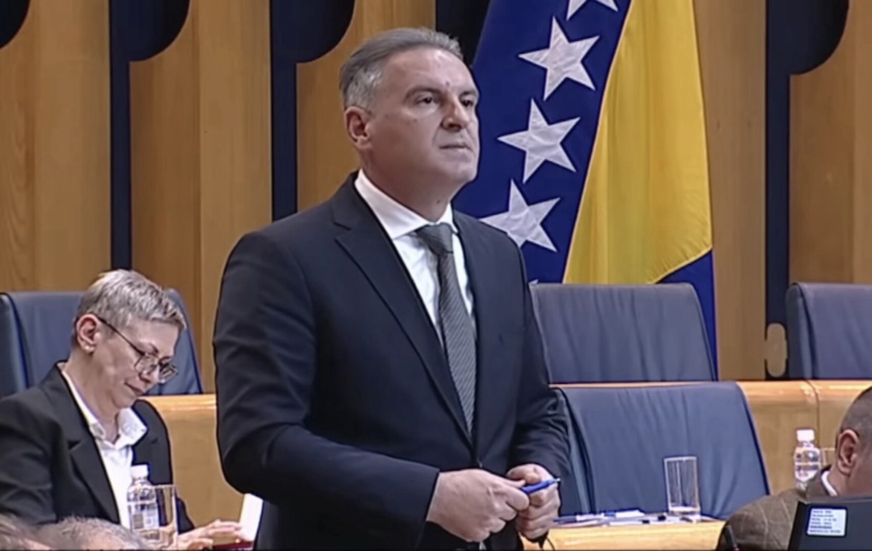 Smajić: Dodik poštuje ljiljane i Bosanskog kralja Tvrtka - slika 1