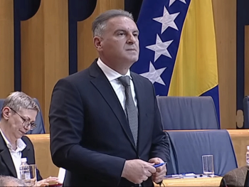 Smajić: Dodik poštuje ljiljane i Bosanskog kralja Tvrtka