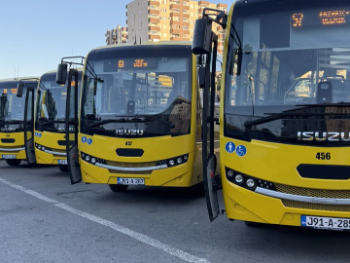 Lijepe vijesti za građane: Svih 15 novih minibusa od jutros je u saobraćaju