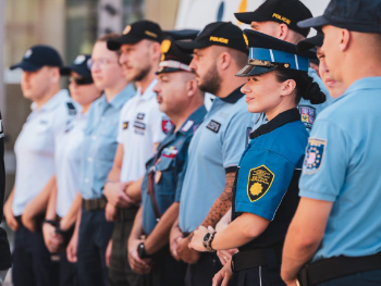 Policajka iz Sarajeva patrolira Makarskom: Turisti iz BiH oduševljeni kada vide poznatu uniformu