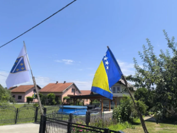 Provokacija na međuentitetskoj liniji: Edin ef. Makić osudio skidanje zastava BiH