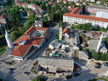 Stolac i ove godine u bijelom odaje počast žrtvama genocida u Srebrenici!