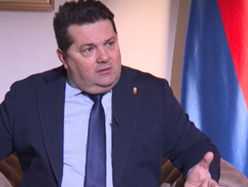 "Vi ste Bećirove mujice, uvlačite se Federaciji"