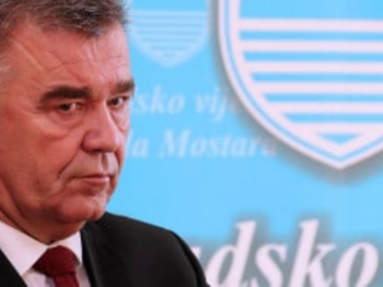 Sprema li Salem Marić politički mat “mladim lavovima”?