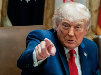 Trump prijeti novim udarima na Iran: "Vrlo vjerovatno ćemo napasti ponovo večeras"