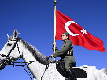 Turska, članica NATO-a koja pokreće ponovno naoružavanje Evrope