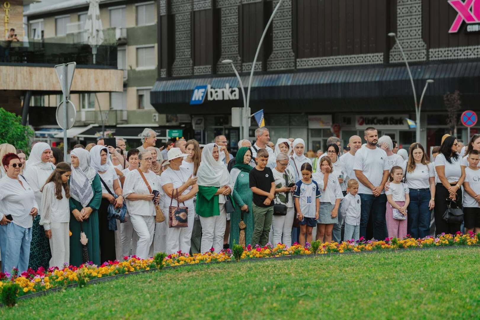 Cazin povodom 31. godišnjice genocida u Srebrenici: Dokazali smo da nema zaborava i da negatori nemaju šanse nad istinom - slika 4
