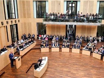 Njemački parlament odobrio zakon kojim će se u zatvor slati osobe koje negiraju "pravo" Izraela na postojanje