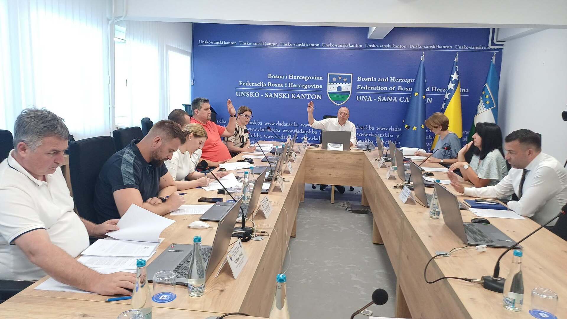 Vlada USK: Stipendije za 741 studenata - slika 1