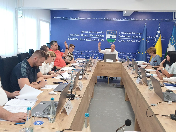 Vlada USK: Stipendije za 741 studenata