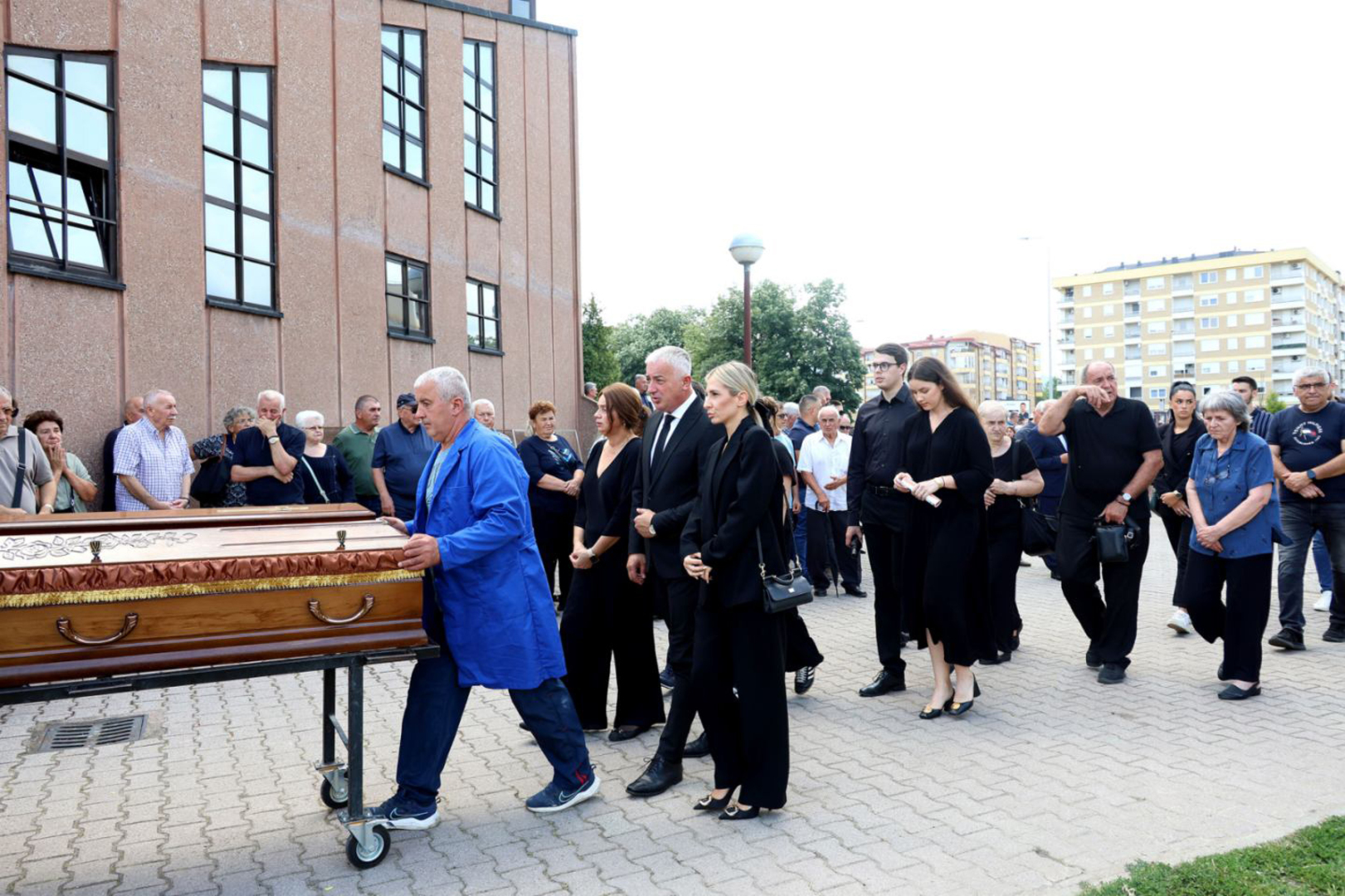 U Banjoj Luci sahranjen otac Branislava Borenovića. Prisustvovao i Milorad Dodik - slika 1