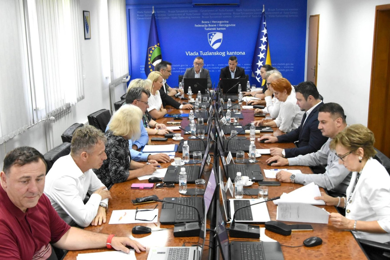 Na Univerzitetu u Tuzli odobren upis još 273 studenta, školarina za brucoše smanjena na 100 KM po semestru - slika 1
