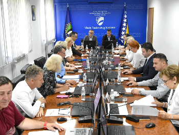 Na Univerzitetu u Tuzli odobren upis još 273 studenta, školarina za brucoše smanjena na 100 KM po semestru