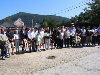 Obilježena 33. godišnjica masakra kod škole u Tarčinu