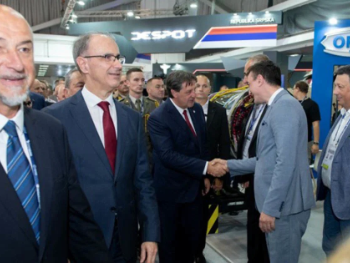 Biznismen povezan s Vučićevim krugom kupio dio vojne fabrike u BiH