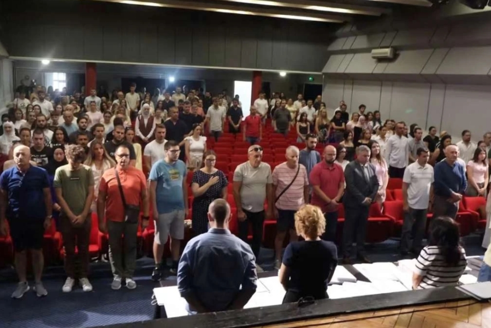 Potpisani ugovori o stipendiranju 403 studenta iz boračkih kategorija u USK - slika 1