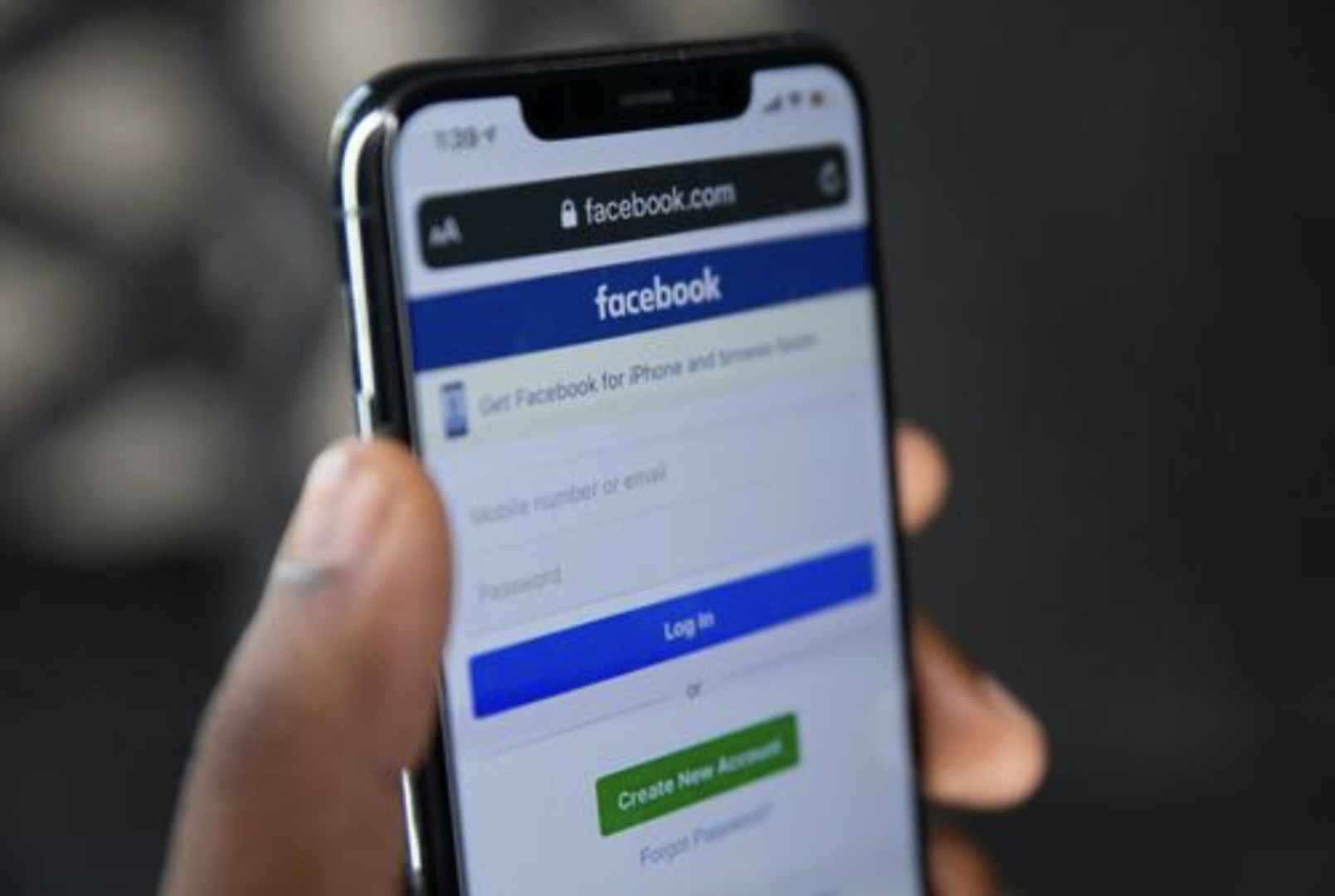 Opet pao Facebook - slika 1