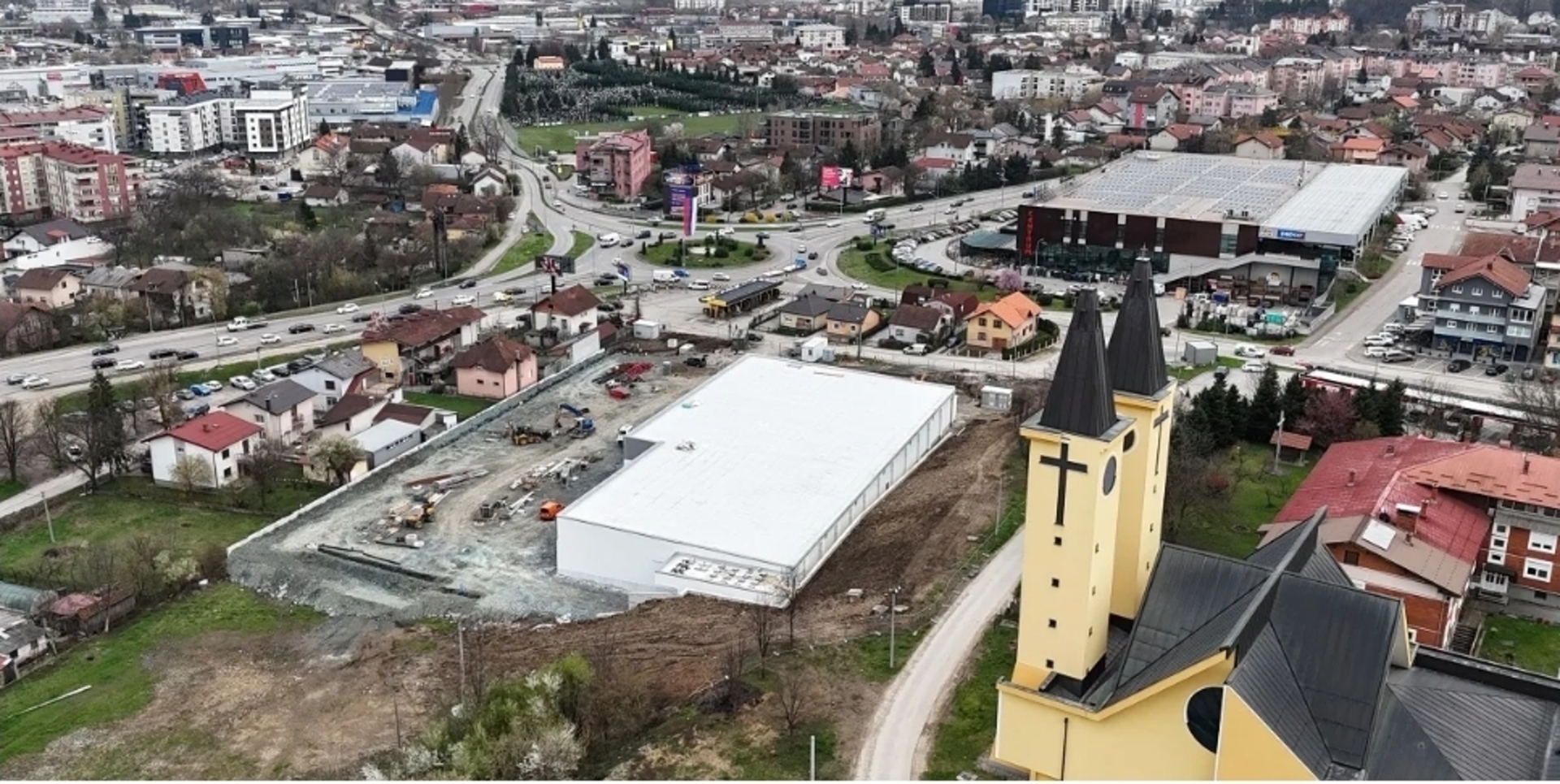 Jedna plata kao 170 prosječnih: Radnik u BiH za mjesec primio čak 288.412 KM - slika 1