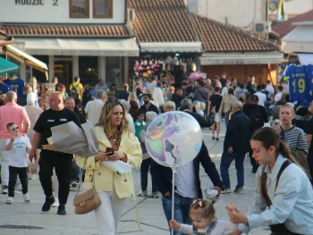 Sarajevo pod 'opsadom' turista: Ljepota, historija i toplina ljudi očaravaju posjetioce