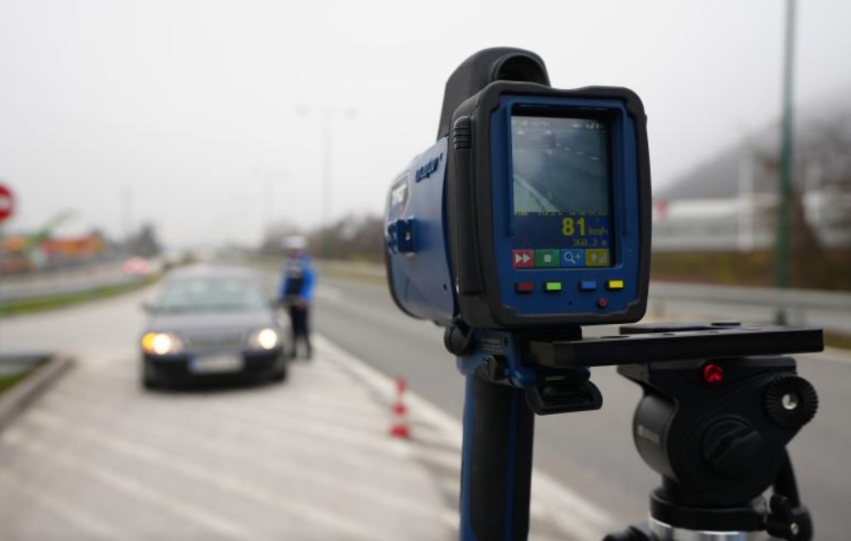Za obijesnu vožnju kazne do 5.000 KM: U prvom mjesecu izdato 750 naloga - slika 1