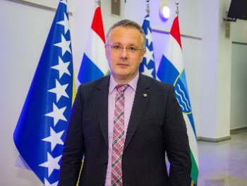 Sanel Kajan o deponiji Uborak: Nadležni i dalje nemaju ključne podatke o posljedicama požara
