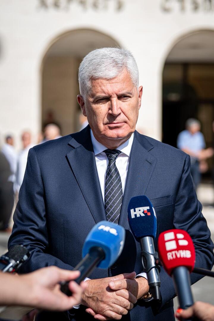 Čović: Partner HDZ-u će biti onaj ko bude imao tri delegata u Domu naroda - slika 1