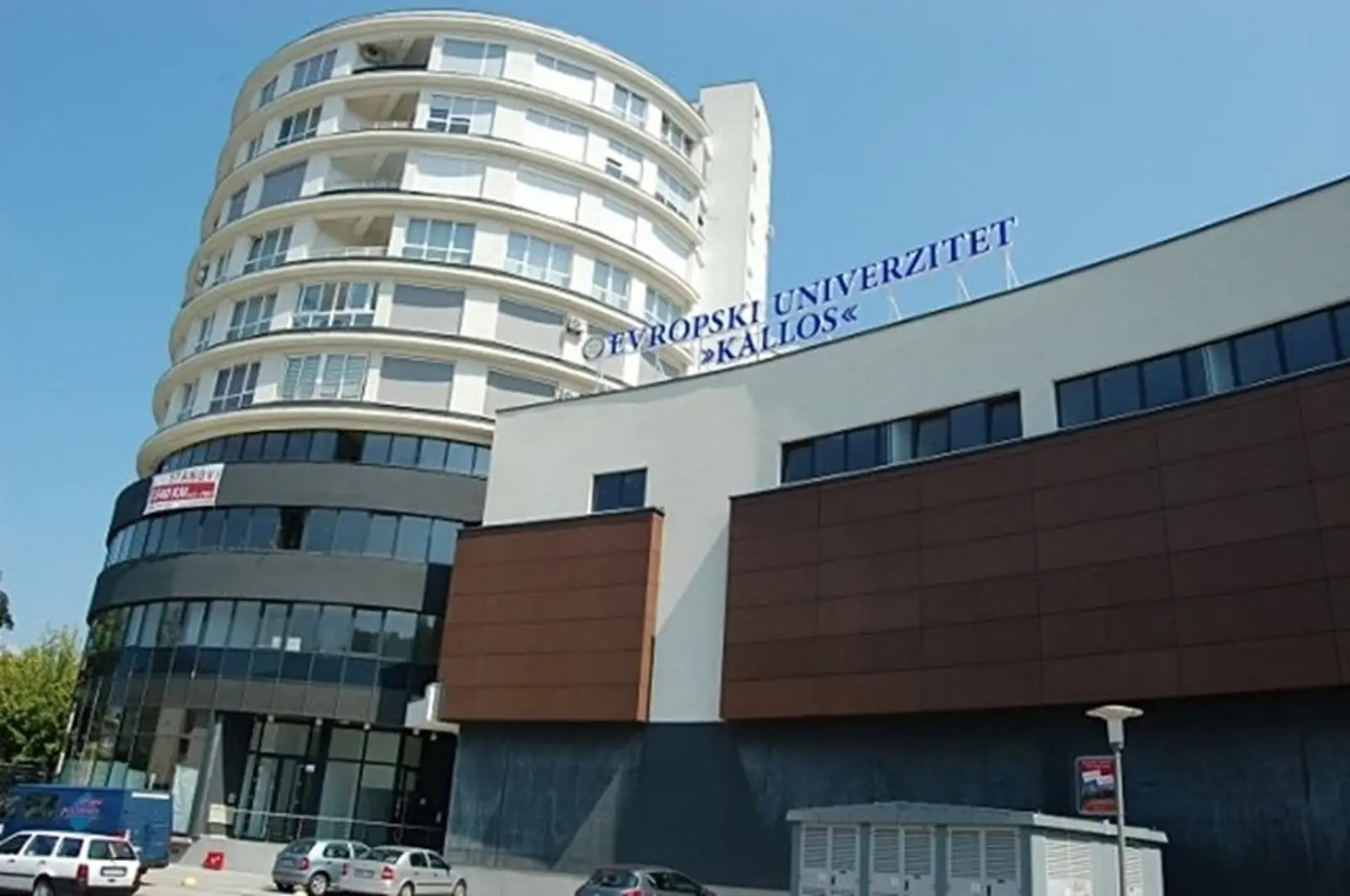 U Rs-u obustavljeno izdavanje licenci doktorima s diplomama tuzlanskog Kallosa - slika 1