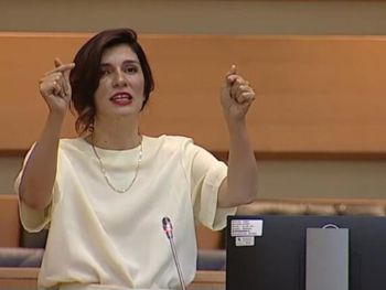 Ćudić: Budžet ogolio SNSD, jačaju državu koju “ruše”