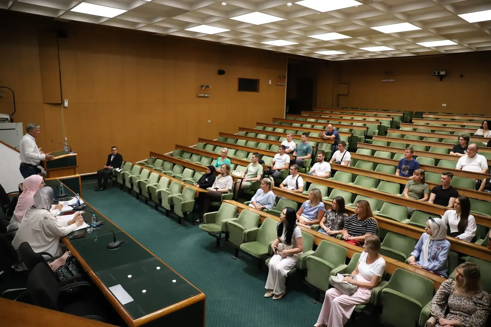 Gradonačelnik Fuad Kasumović upriličio prijem za 45 pripravnika: Podrška na putu do prvog zaposlenja - slika 1