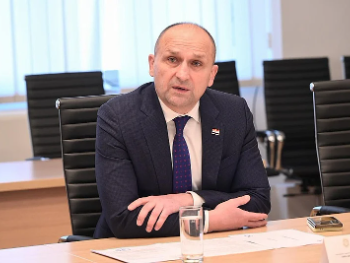 Ministarstvo odbrane Hrvatske odustalo od nabavke madraca za vojsku kada su saznali da dolaze iz Srbije