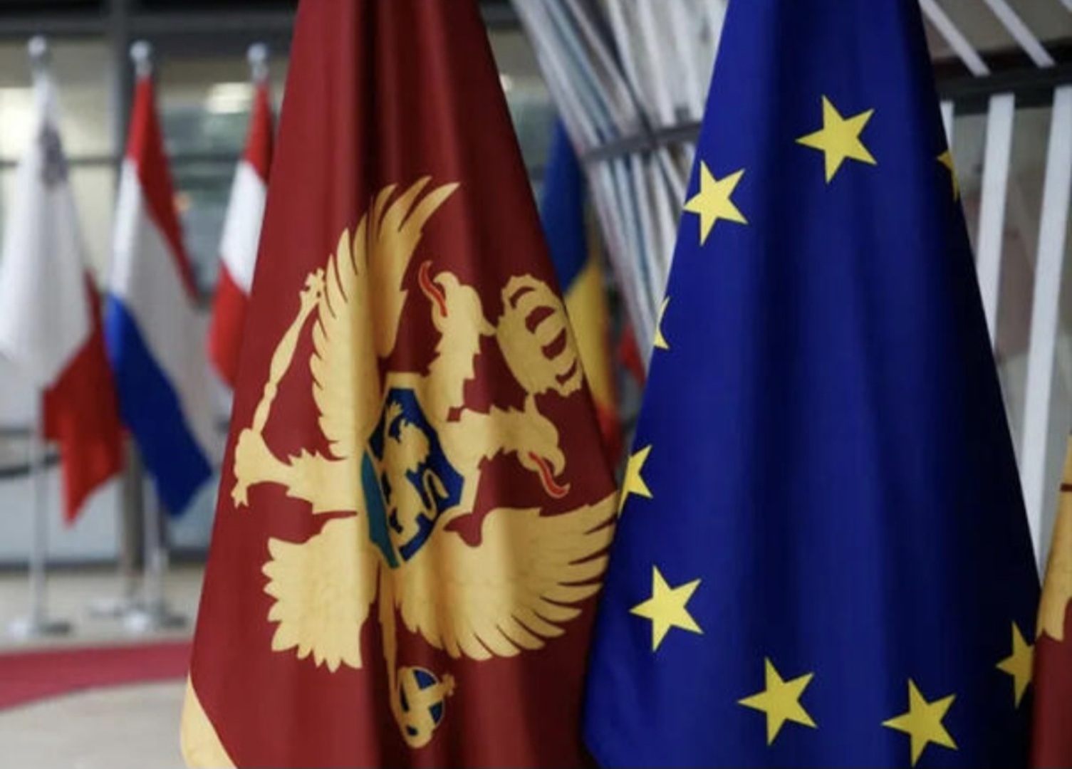 Brisel zapošljava prevodioce za crnogorski jezik - slika 1