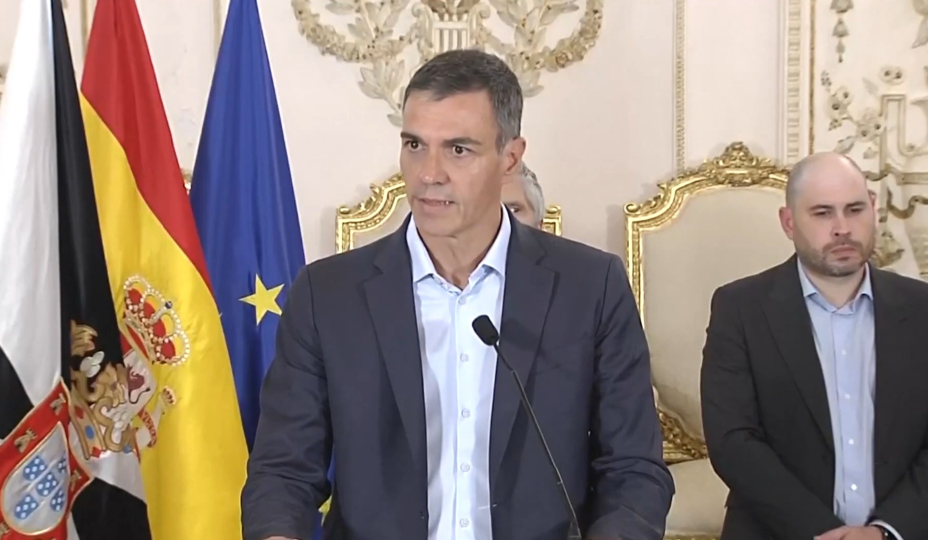 Masovni ulazak migranata u Ceutu izazvao političku buru u Španiji - slika 1