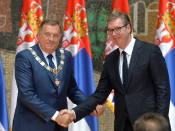 "ISKONSKI GA MRZI, ALI MU SE DODVORAVA": Vukanović otkriva pozadinu odnosa Dodika i Vučića