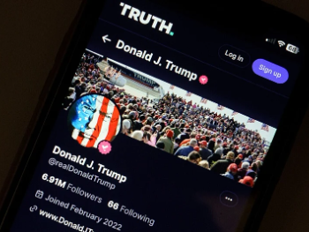 SVE JE BRUTO I NETO: Donald Trump prodaje rani pristup svojim objavama za 100.000 dolara mjesečno