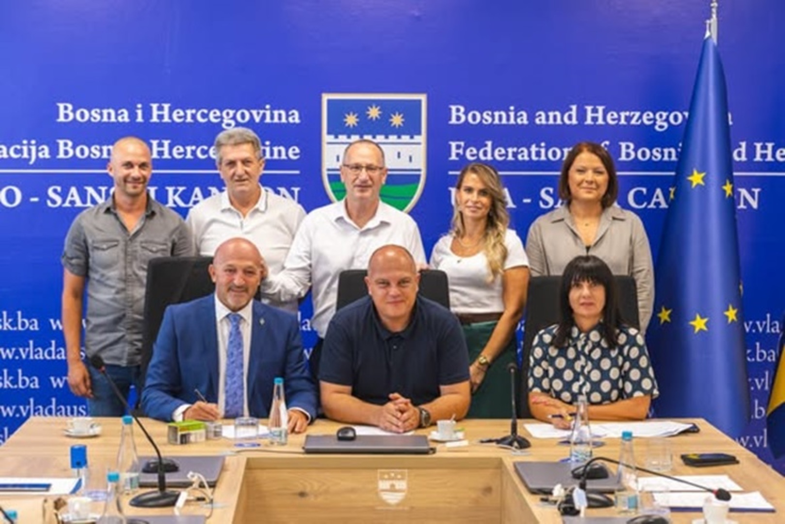 U Unsko-sanskom kantonu povećana osnovica za obračun plaća budžetskim korisnicima - slika 1