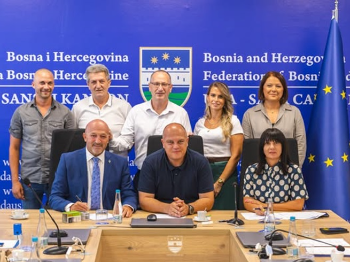 U Unsko-sanskom kantonu povećana osnovica za obračun plaća budžetskim korisnicima
