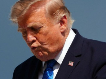 Trump napao naftne gigante: Zaradili ste previše novca, smanjite cijene