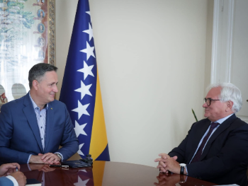 Bećirović razgovarao s njemačkim ambasadorom Grannasom