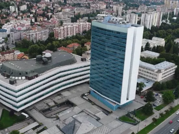 Više od 21 hiljade zaposlenih u institucijama BiH dobit će retroaktivnu razliku u osnovici za plate i uvećan regres