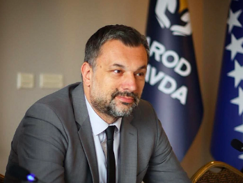 Konaković odgovorio Turković: "Zaštitit ćemo institucije i od vas, napišite izvinjenje ljudima u DKP mreži"