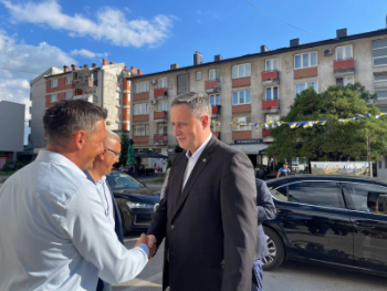 Svi Bećirovićevi kilometri: Kako se pred izbore sjetio građana