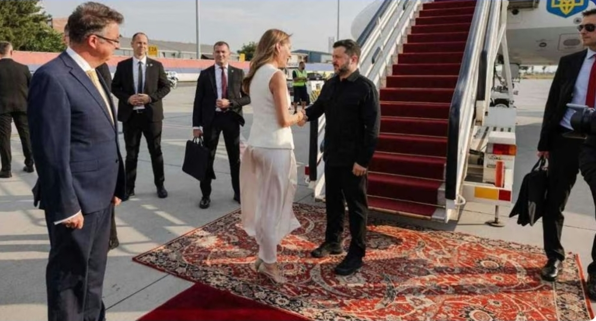 Zelenski doputovao u Beograd, sutra sastanak s Vučićem - slika 1