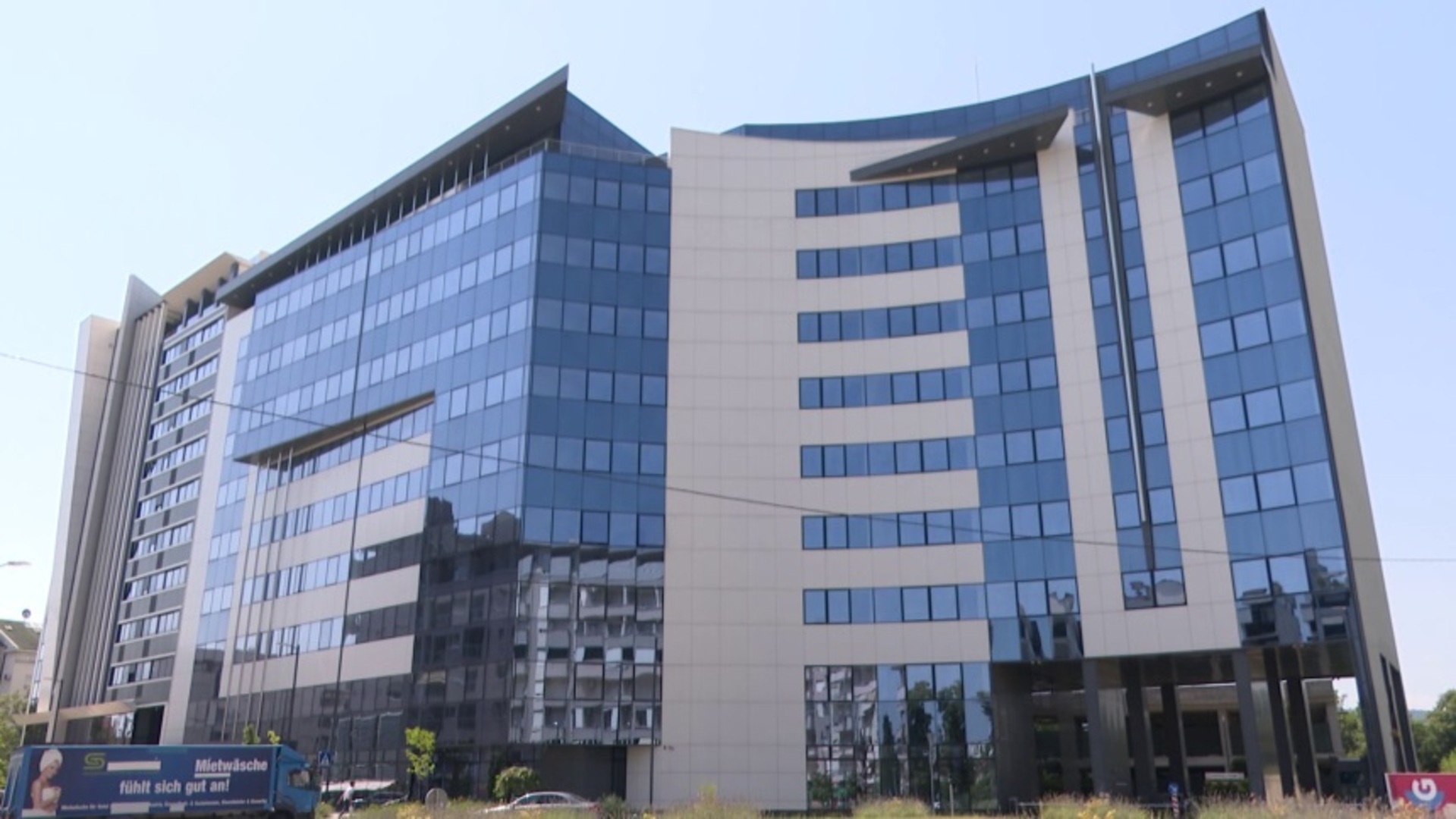 Kumova zgrada od 99 miliona: Kako je kupovina objekta za UIO BiH zapela na putu do Tužilaštva - slika 1