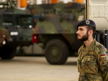 Mladi Jevreji u Njemačkoj sve više razmatraju vojni rok