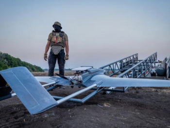 Srbija s Izraelom pravi fabriku napadačkih dronova