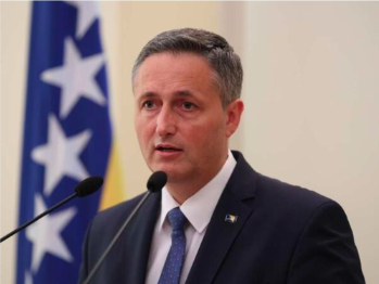 Bećirović odgovorio Grliću Radmanu: Nećemo dozvoliti monoetničke izborne jedinice