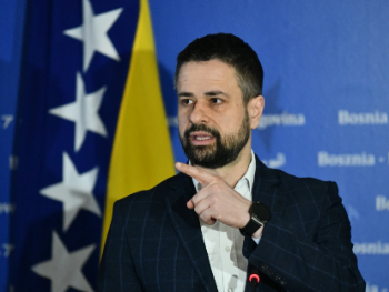 Revizori problematizirali zapošljavanje u kabinetu Amidžića